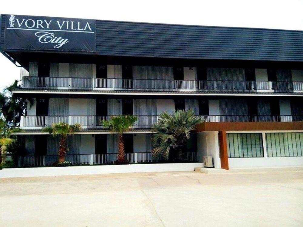 Ivory Villa City Bang Lamung Exterior photo