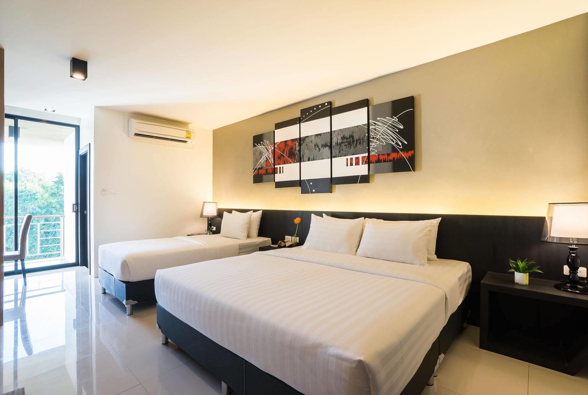 Ivory Villa City Bang Lamung Exterior photo