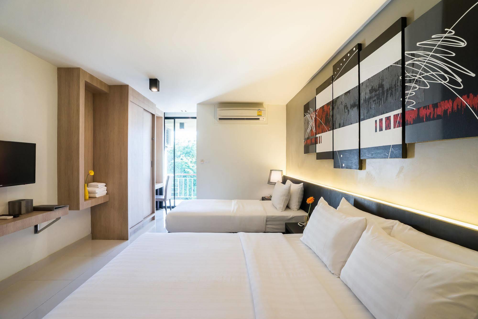 Ivory Villa City Bang Lamung Exterior photo