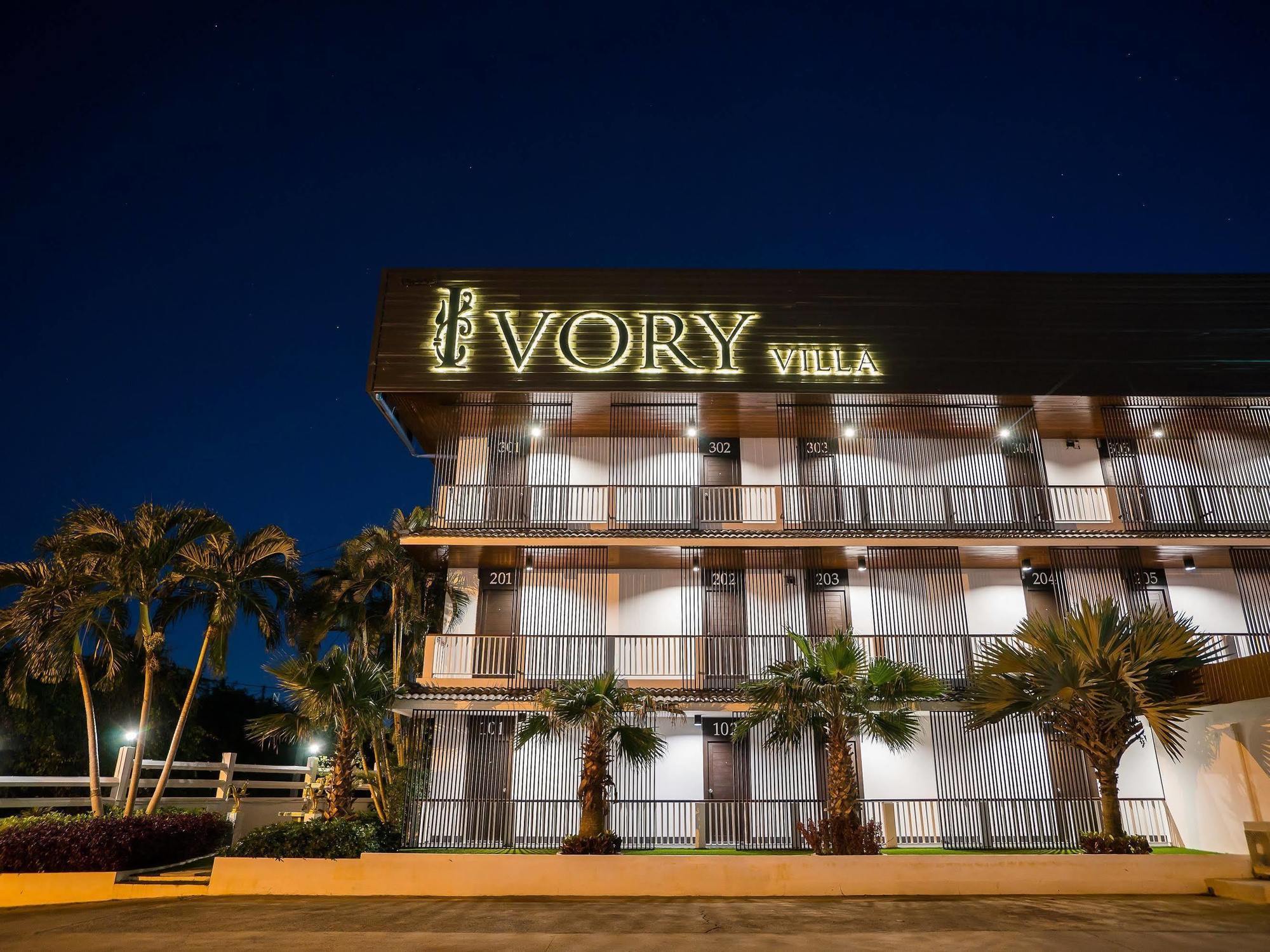 Ivory Villa City Bang Lamung Exterior photo