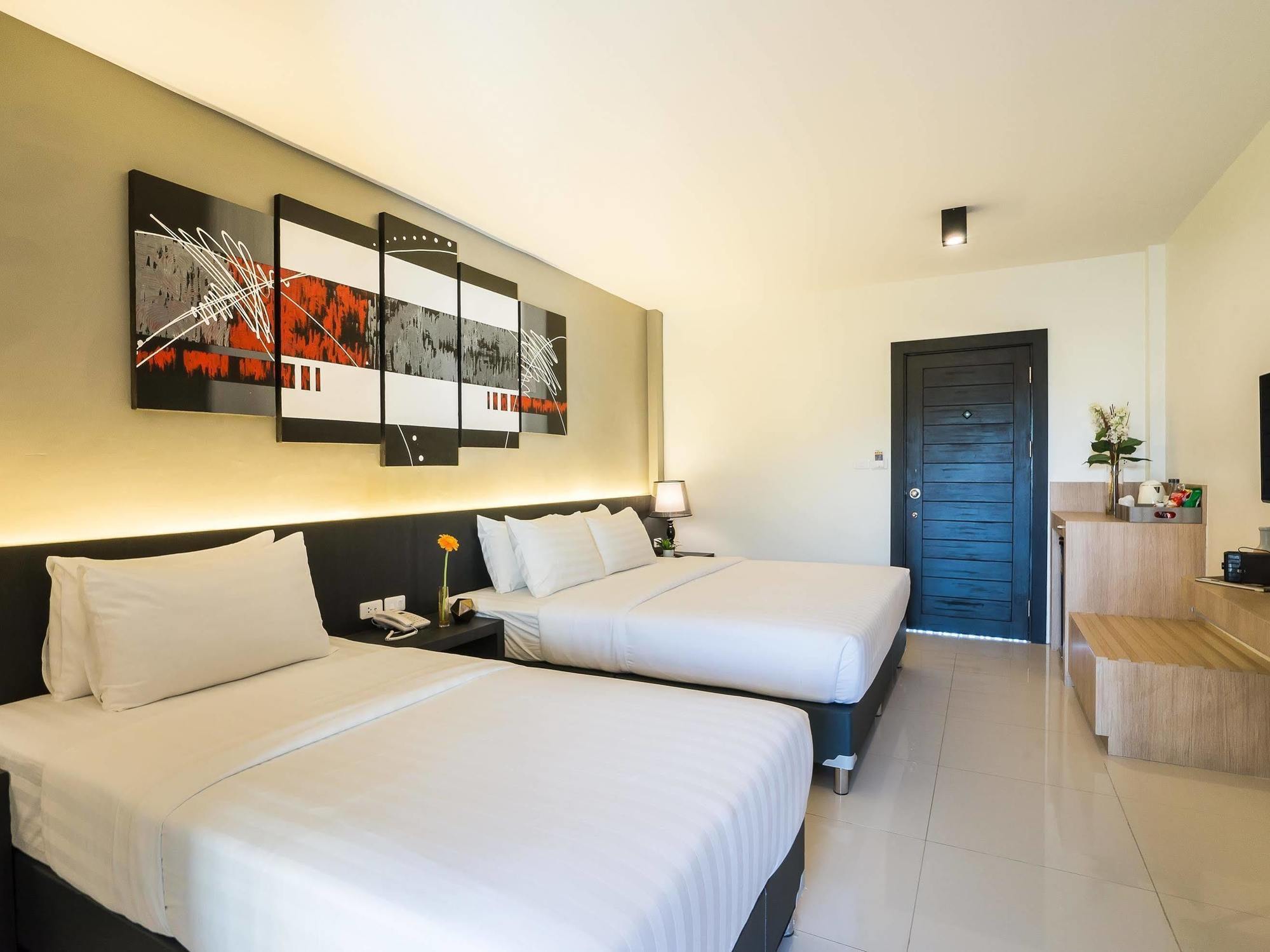 Ivory Villa City Bang Lamung Exterior photo